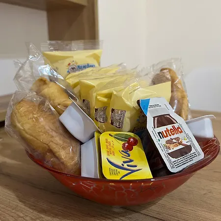 European - Town Center Self Check-in Apartment *