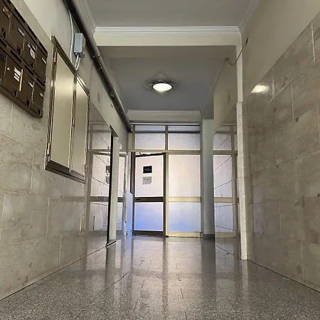 European - Town Center Self Check-in Apartment *
